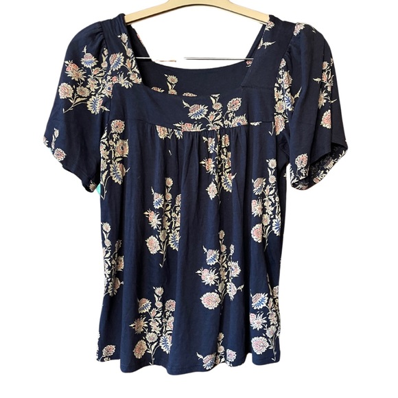 Lucky Brand Tops - Lucky Brand square neck lightweight floral boho shirt. Size S